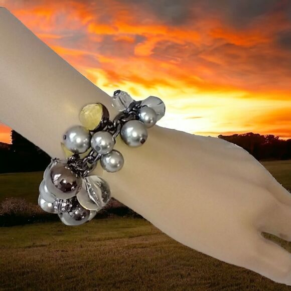 Y2K Grace Adele Bubble Beaded Bracelet Charms Glass Statement Gunmetal Statement - Picture 15 of 16